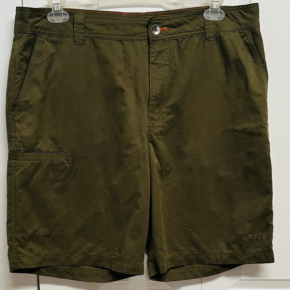 Orvis Men's Olive Green Utility Hybrid Shorts Size 38